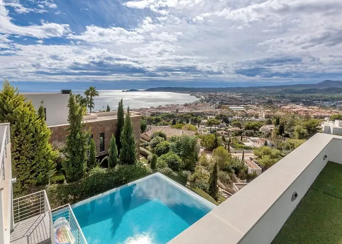 Peaceful Oasis In Javea Villa With Sea Views And Pool