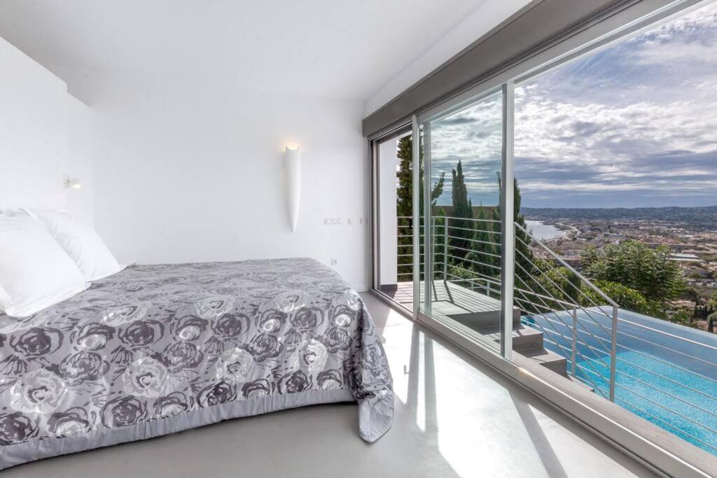 Peaceful Oasis In With Sea Views And Pool
