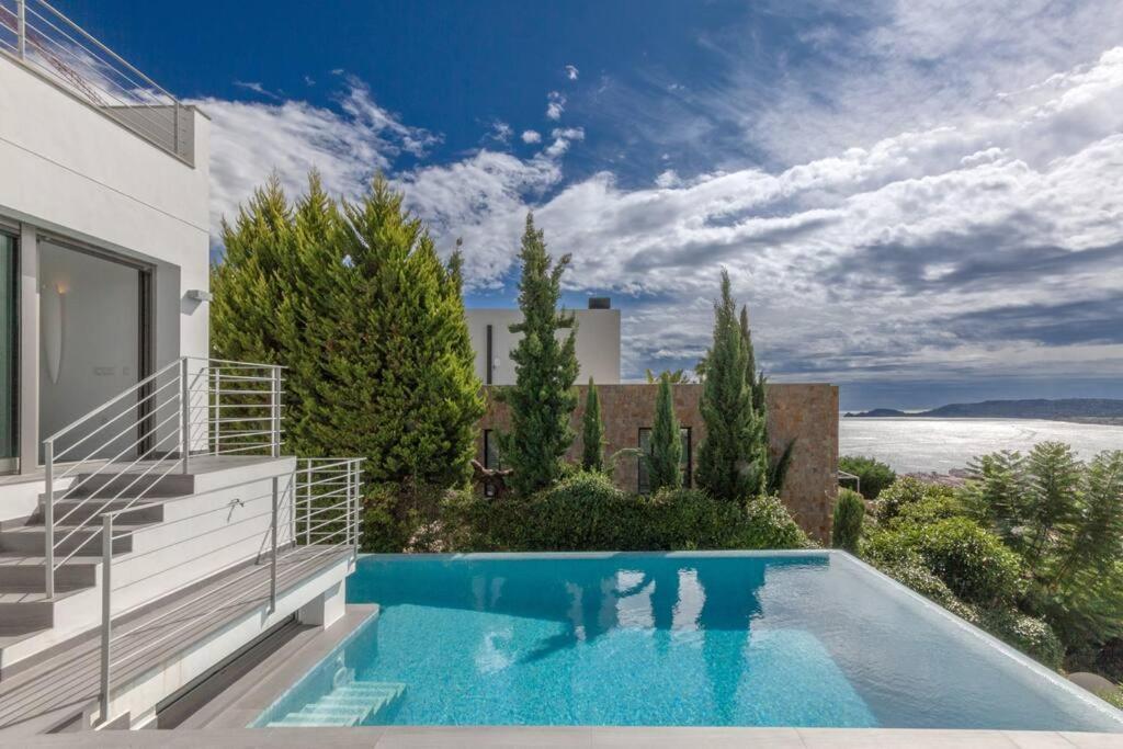Peaceful Oasis In With Sea Views And Pool Holiday home