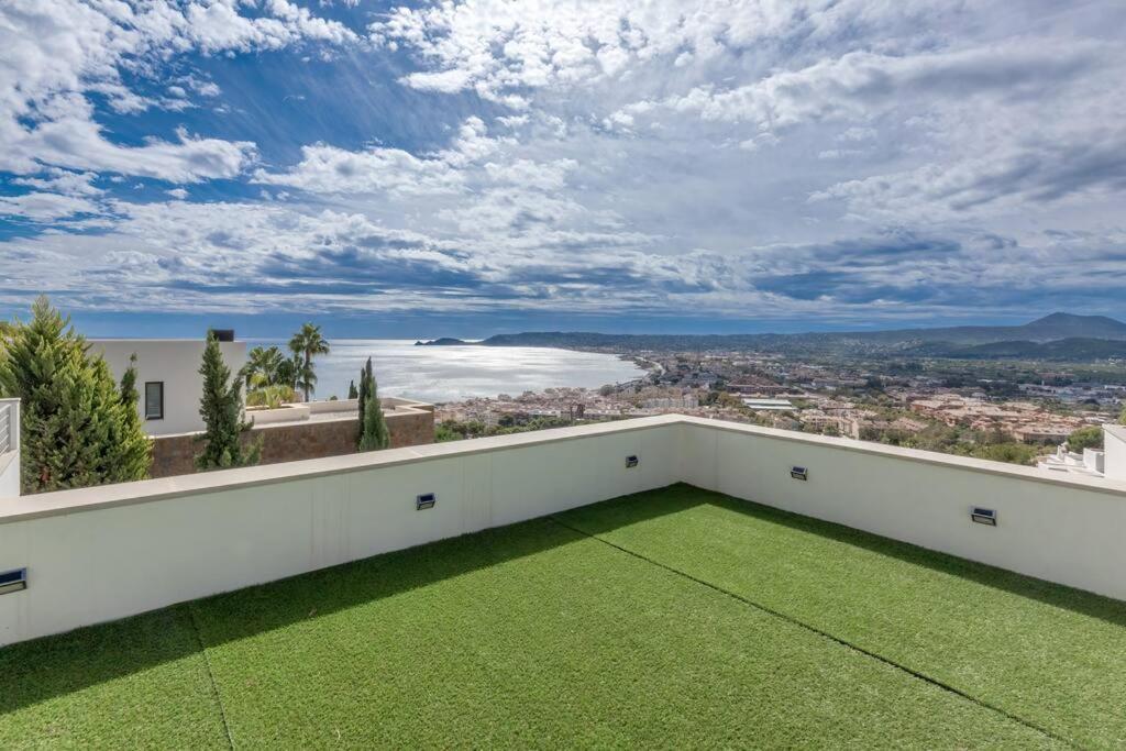 Holiday home Peaceful Oasis In With Sea Views And Pool *